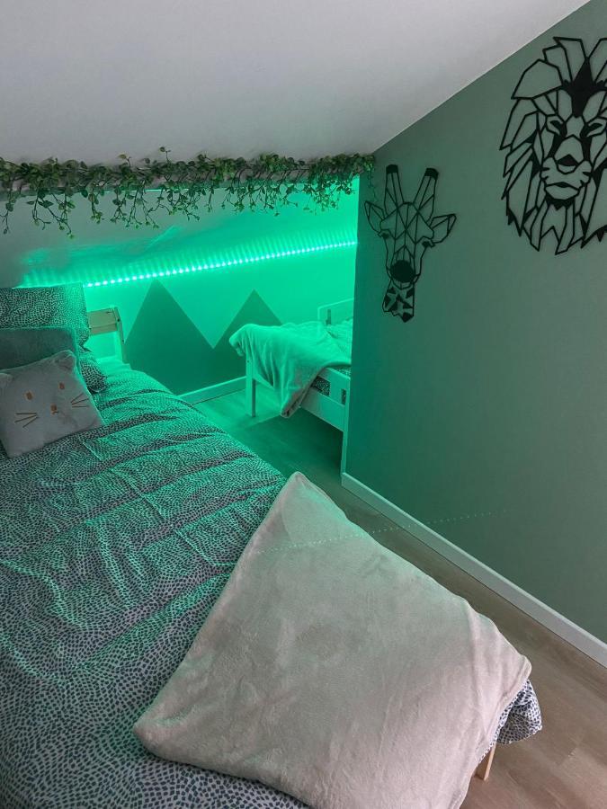 Ferme Des P'Tits Loups Villa Soindres ภายนอก รูปภาพ